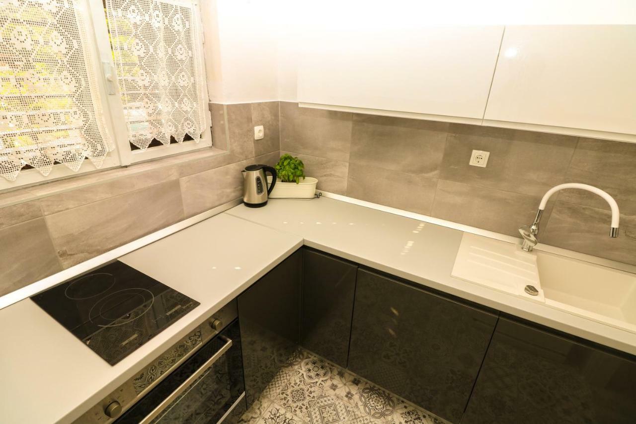 Apartments Reljic With Terrace Baška Екстериор снимка