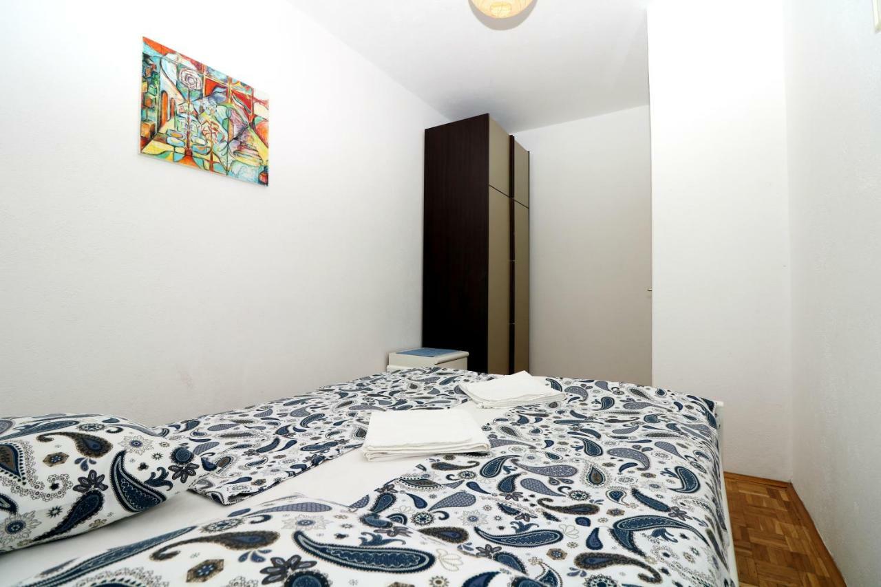 Apartments Reljic With Terrace Baška Екстериор снимка