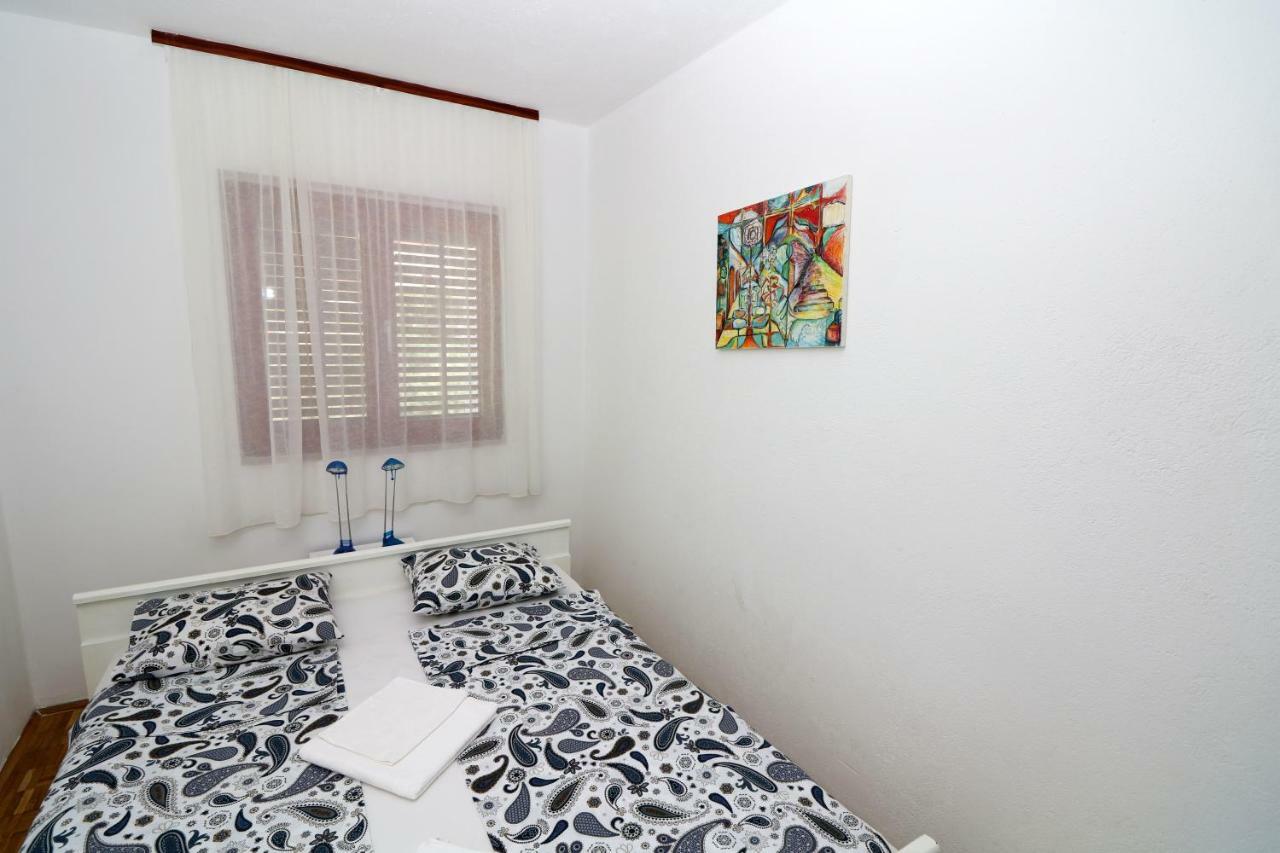 Apartments Reljic With Terrace Baška Екстериор снимка