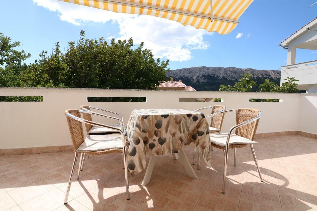Apartments Reljic With Terrace Baška Екстериор снимка